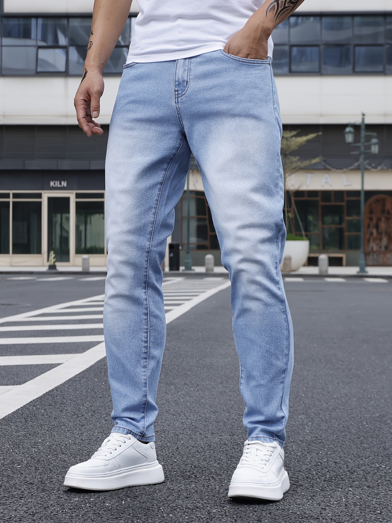 Men's Slim Fit Stretch Denim Jeans, Classic Streetwear Pants with Pockets for Daily Wear