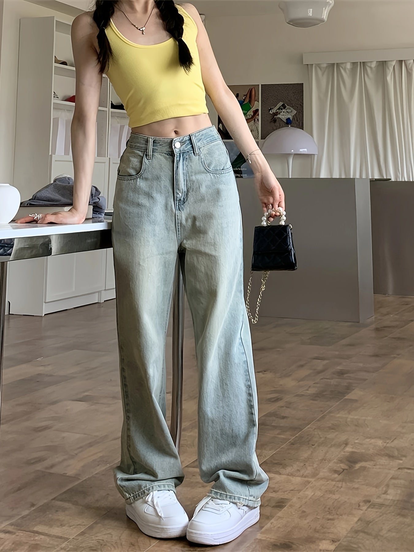 High-Waisted Relaxed Fit Jeans, Cotton And Polyester Blend, Classic Retro Style, Machine Washable, Straight Leg, Casual Bottoms For Women