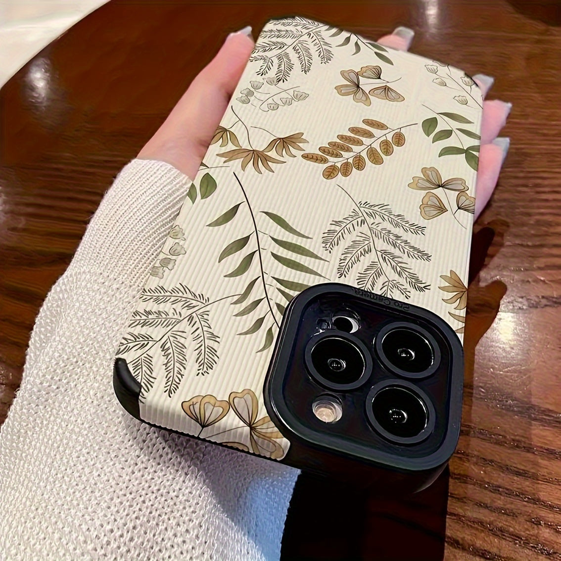 Premium Feeling Leaf Phone Case Dirty Resistant And Drop Proof For IPhone 14/15Pro Max/15/14Plus/15/14Pro/13Pro/12/11Pro