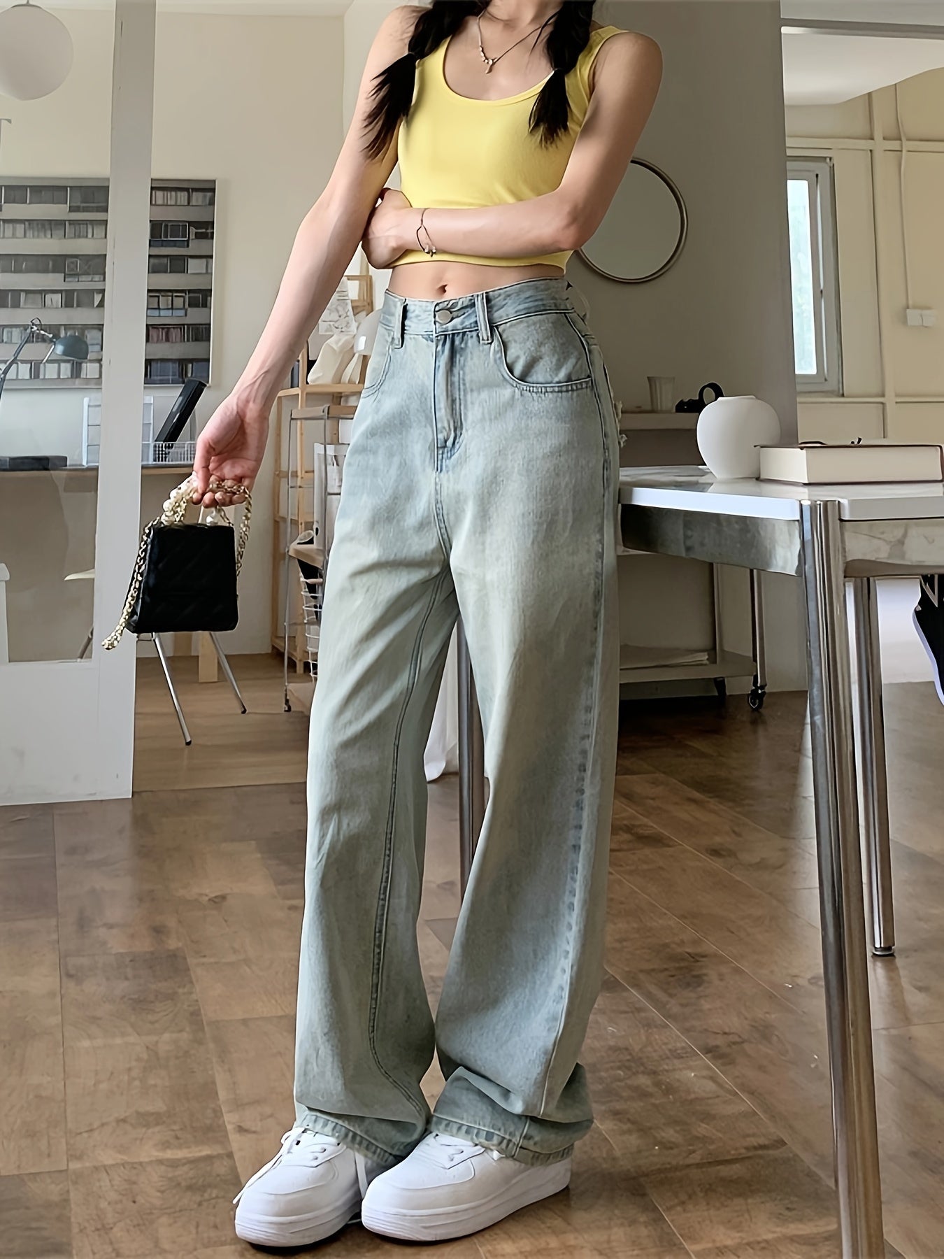 High-Waisted Relaxed Fit Jeans, Cotton And Polyester Blend, Classic Retro Style, Machine Washable, Straight Leg, Casual Bottoms For Women
