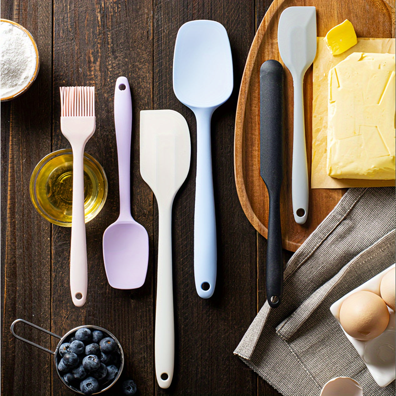 6-Piece Silicone Spatula Set - Food Grade Cake Cream Scraper and Oil Brush, Baking Tools, Kitchen Gadgets for Christmas, Halloween, Easter, Thanksgiving, Valentine's Day
