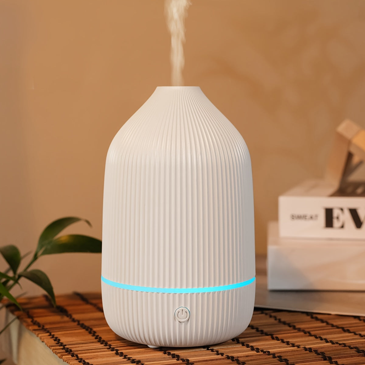 1pc Soundwave technology Cool Mist Humidifier & Aroma Diffuser - USB Powered, Portable Air Purifier for Home, Office, and Car - Ideal for Bedroom, Living Room, and Travel - White