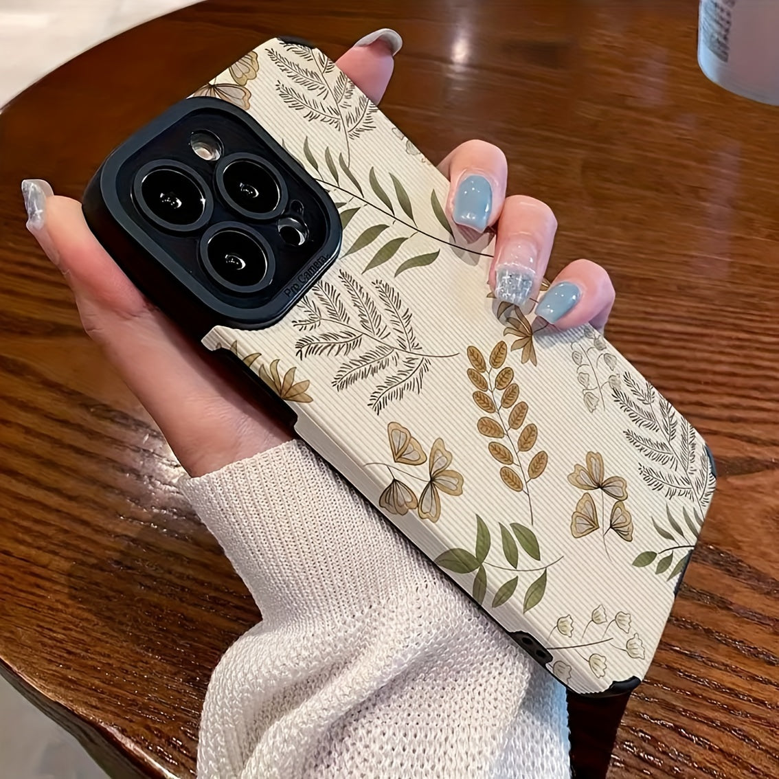 Premium Feeling Leaf Phone Case Dirty Resistant And Drop Proof For IPhone 14/15Pro Max/15/14Plus/15/14Pro/13Pro/12/11Pro