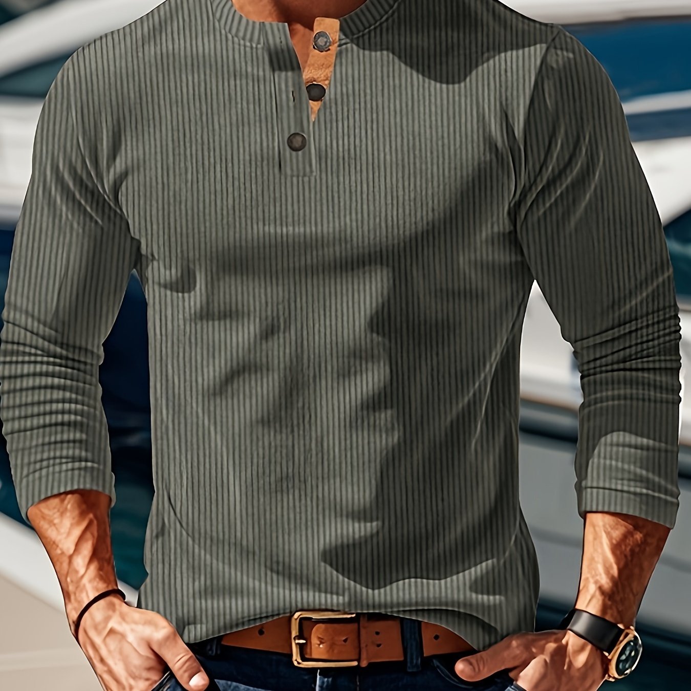 883853207-3