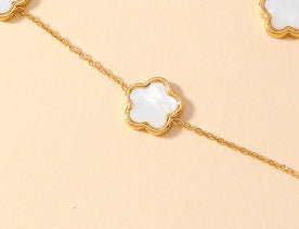 Women's Clover Necklace