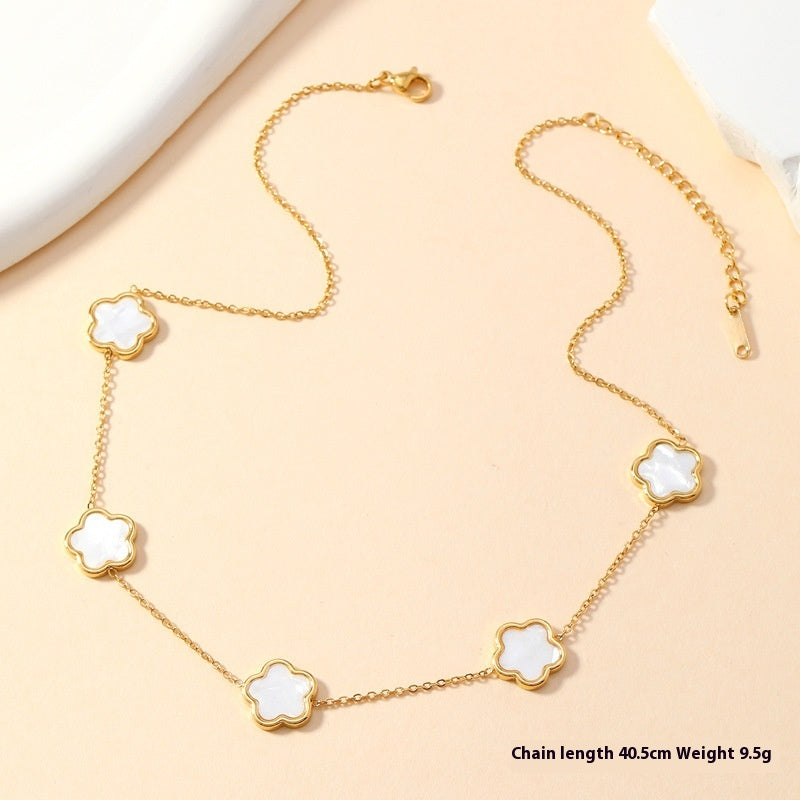 Women's Clover Necklace