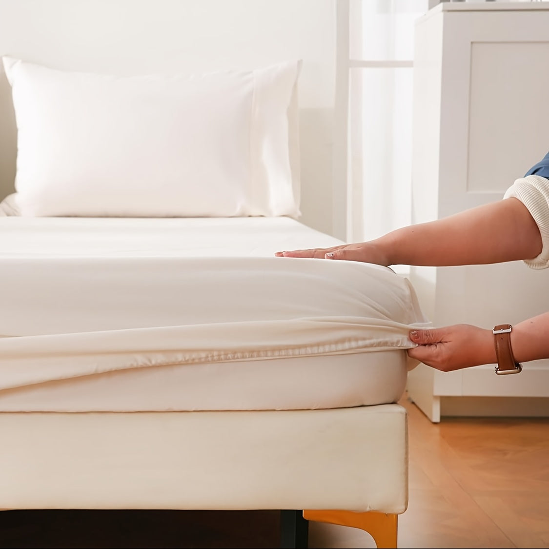 Queen Size 4 Piece Comfortable 100% Cotton Sheet Set with 16 Inches Deep Pocket Breathable Sheets Lightweight Super Soft Easy Care Sheet & Pillowcase Sets-Beige
